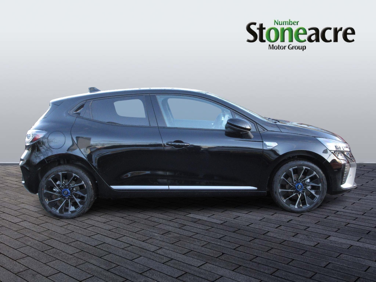 Used Renault Clio 2025 for sale - 77131551: Photo 2