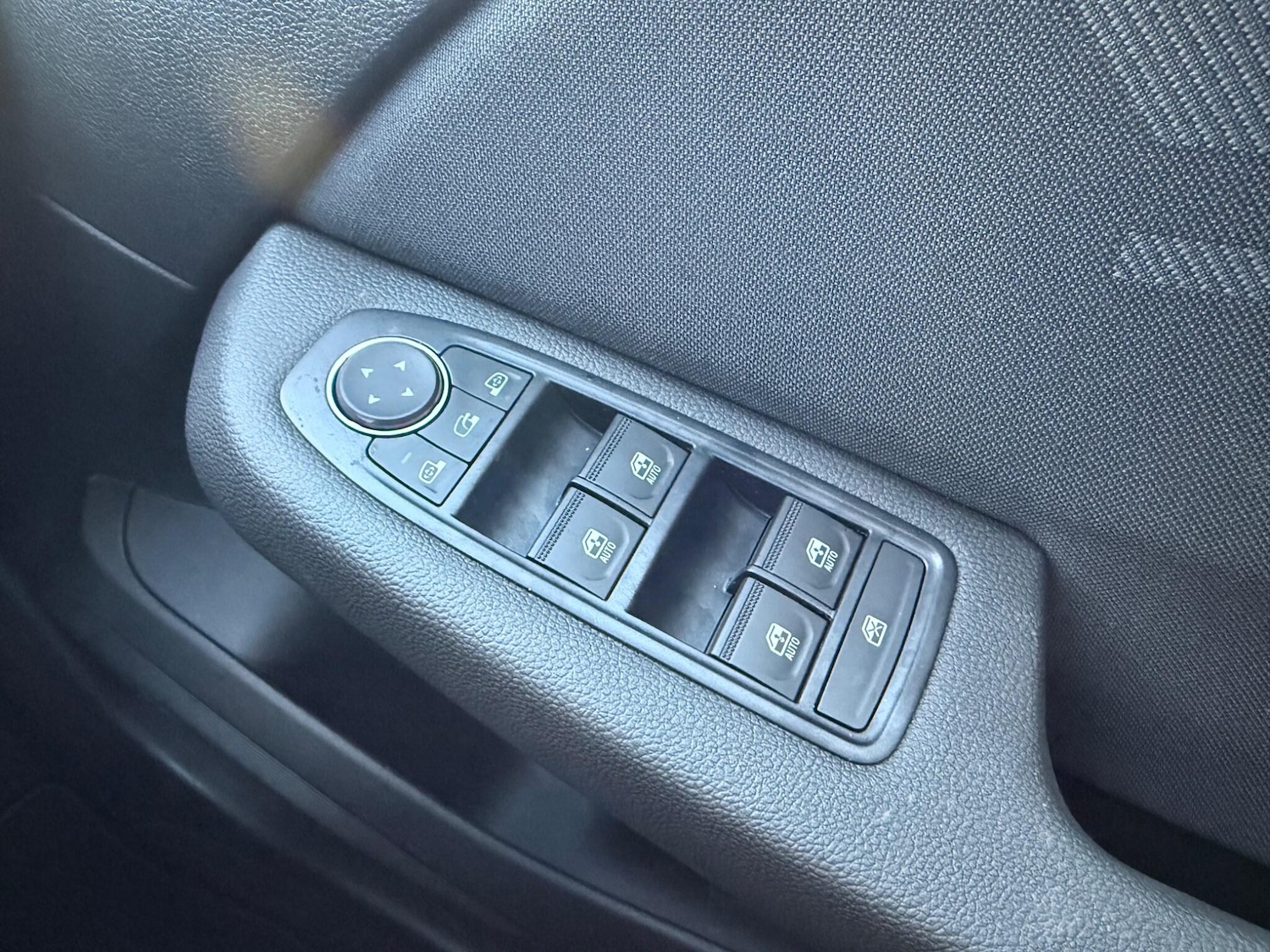 Used Renault Clio 2025 for sale - 77131551: Photo 41