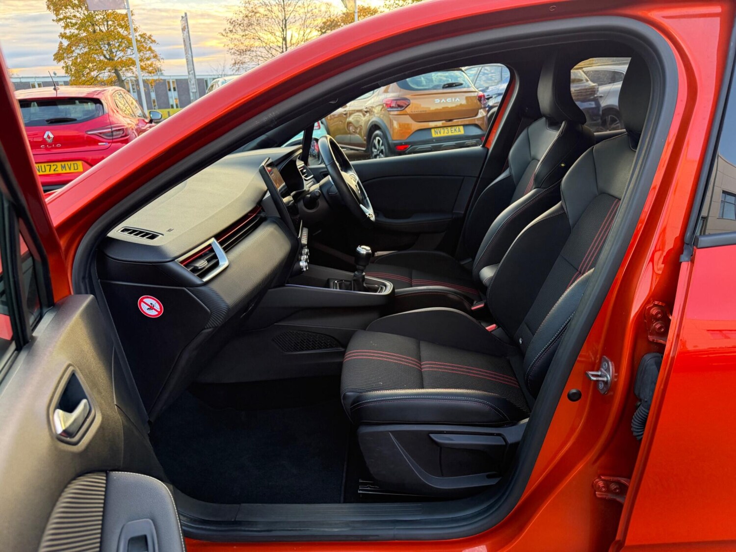 Used Renault Clio 2023 for sale - 76926537: Photo 17