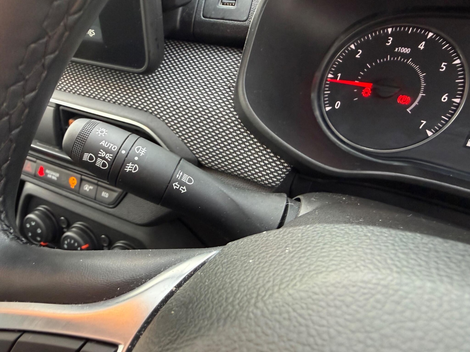 Used Dacia Sandero 2021 for sale - 77709958: Photo 32