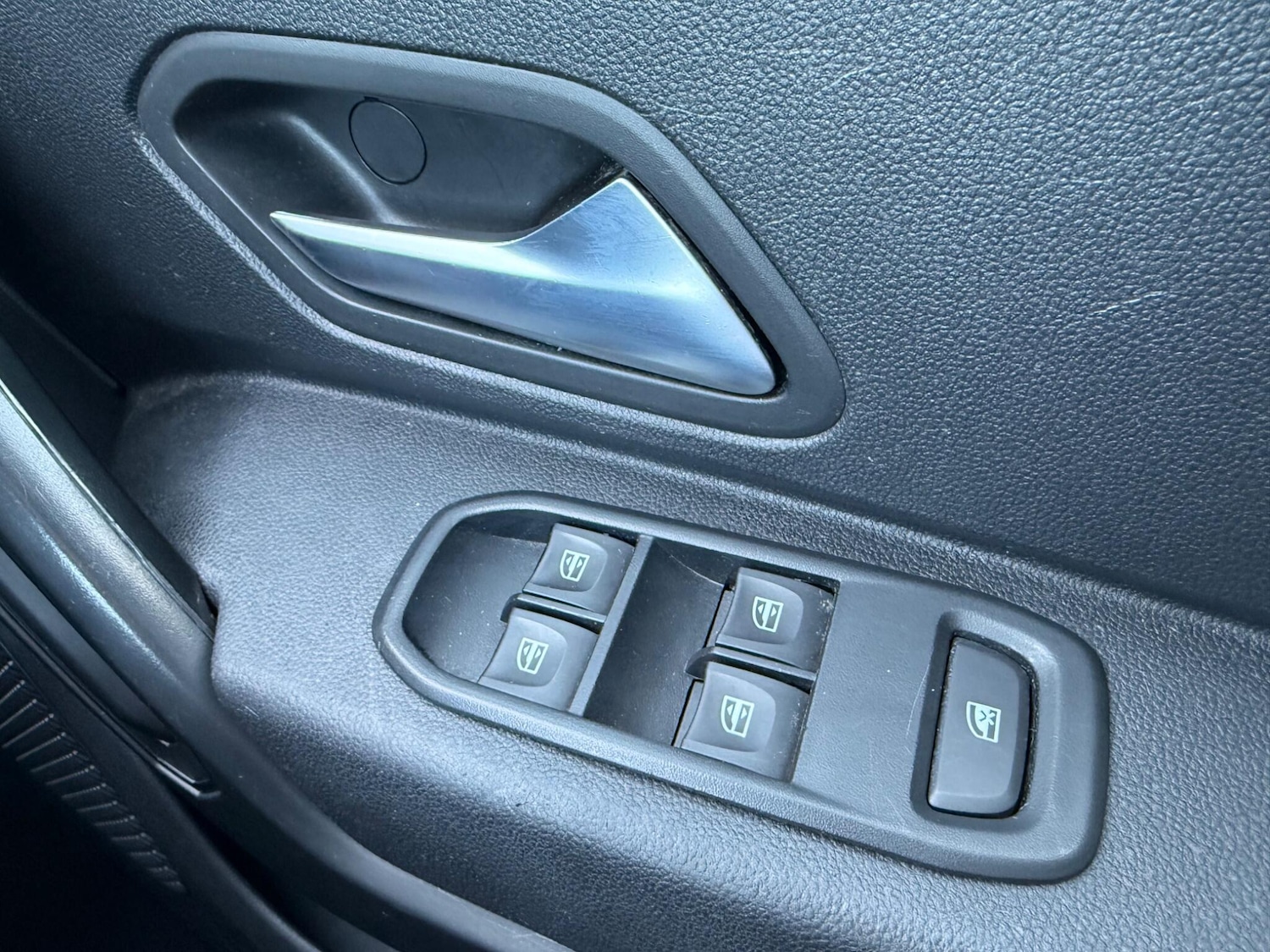 Used Dacia Duster 2021 for sale - 76926250: Photo 36