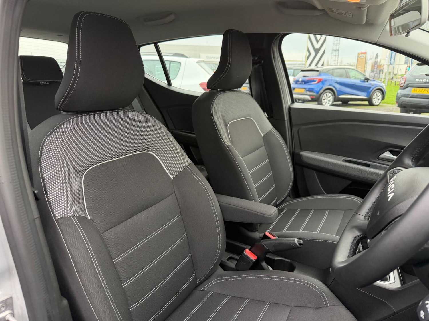 Used Dacia Sandero 2023 for sale - 77468738: Photo 17