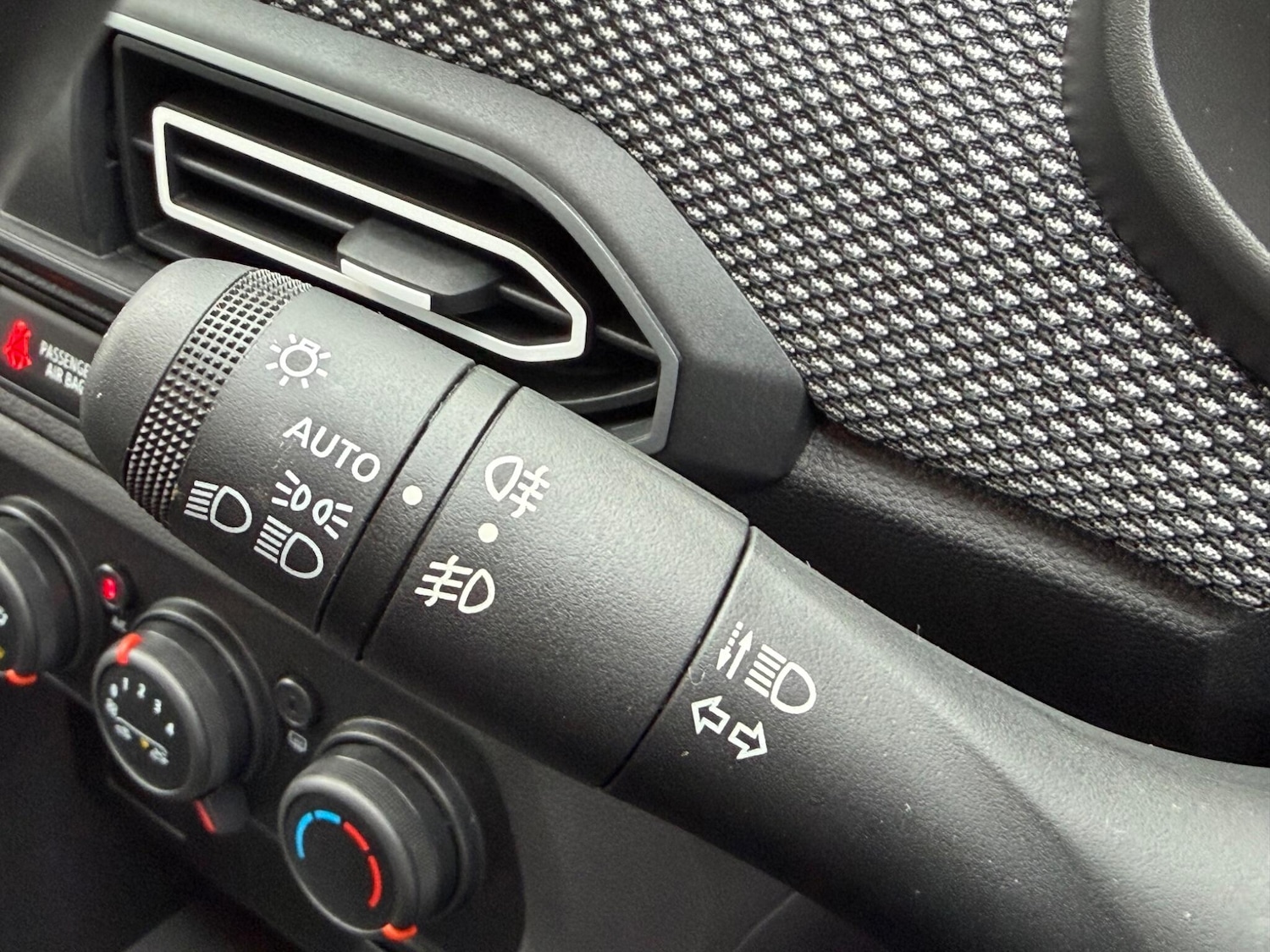 Used Dacia Sandero 2023 for sale - 77468738: Photo 19