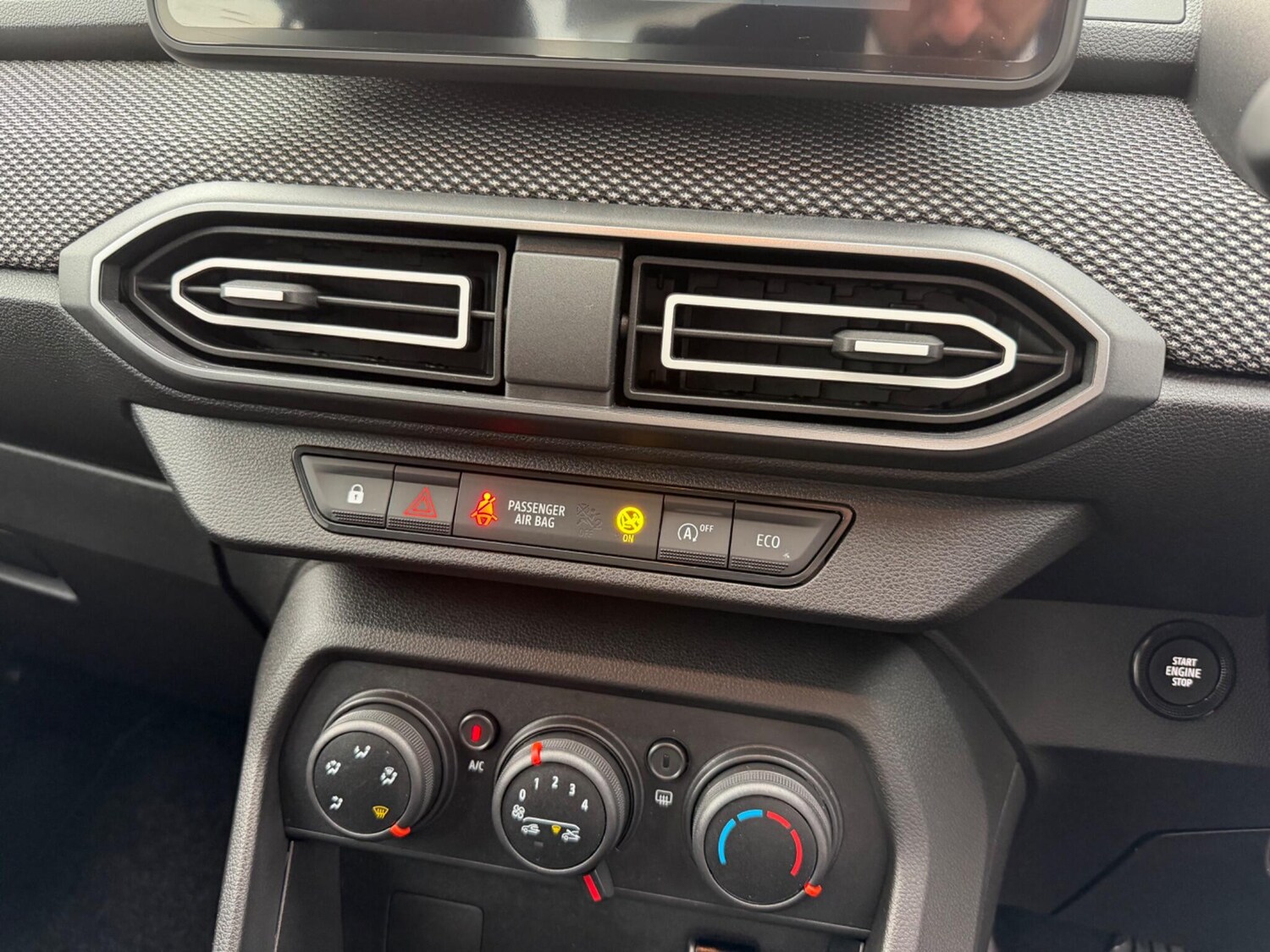 Used Dacia Sandero 2023 for sale - 77468738: Photo 39