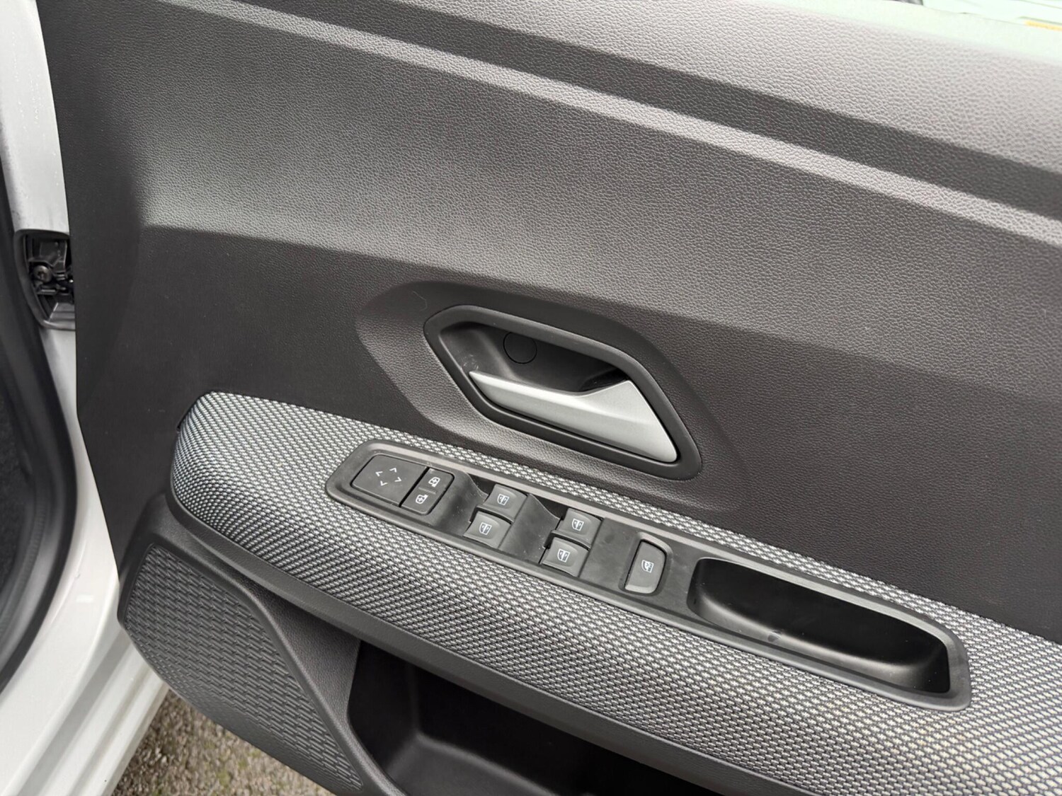 Used Dacia Sandero 2023 for sale - 77468738: Photo 40