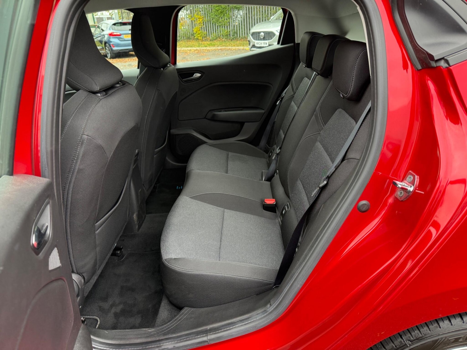 Used Renault Clio 2022 for sale - 76825123: Photo 19