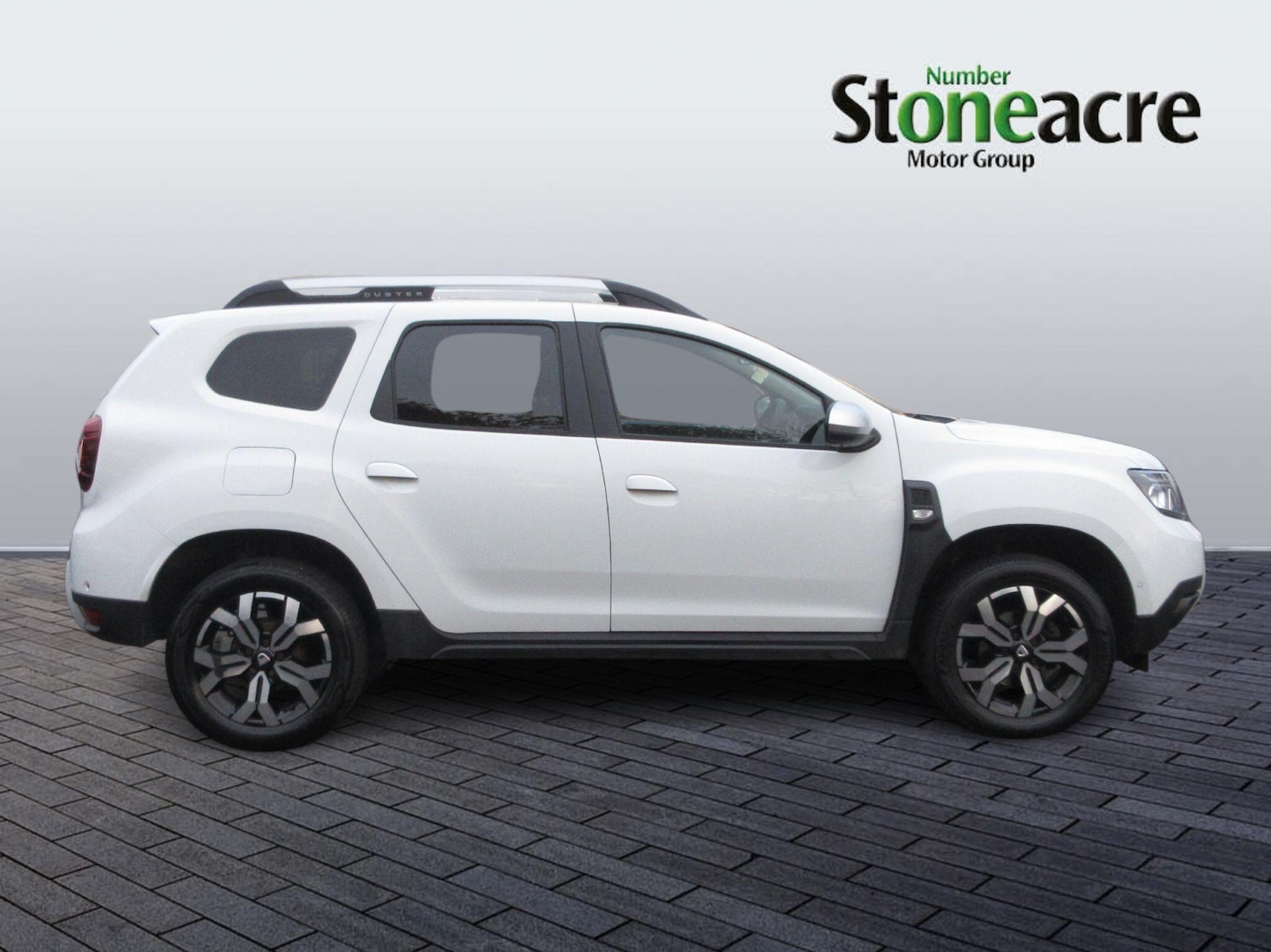 Used Dacia Duster 2022 for sale - 76912761: Photo 2