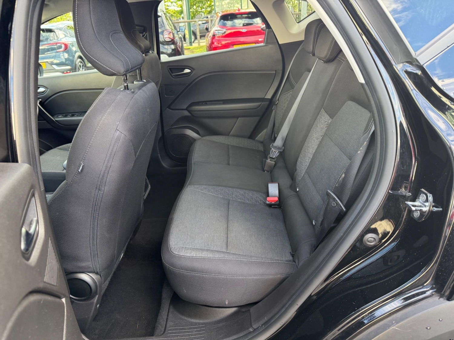 Used Renault Captur 2022 for sale - 76099124: Photo 18