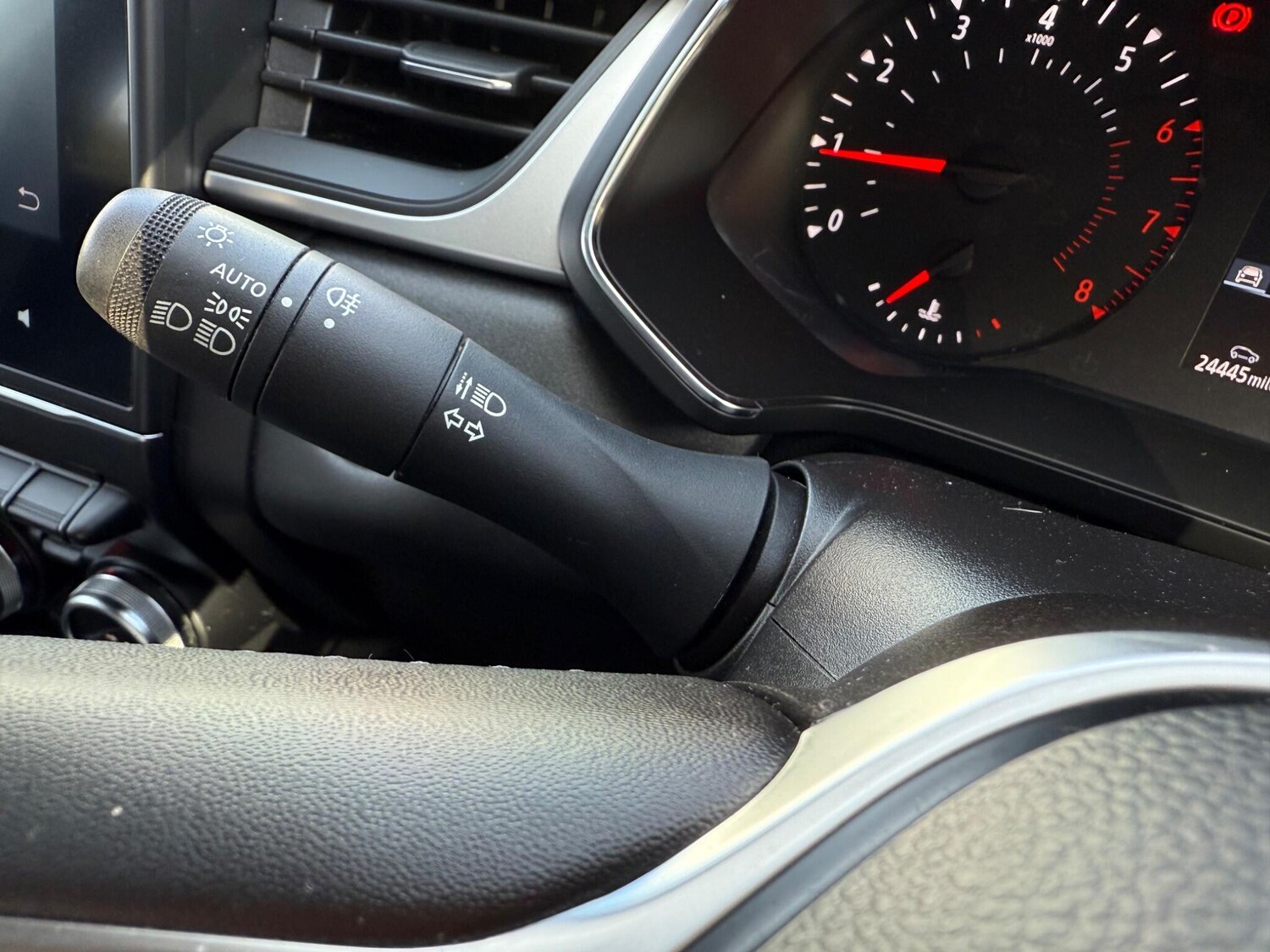 Used Renault Captur 2022 for sale - 76099124: Photo 36