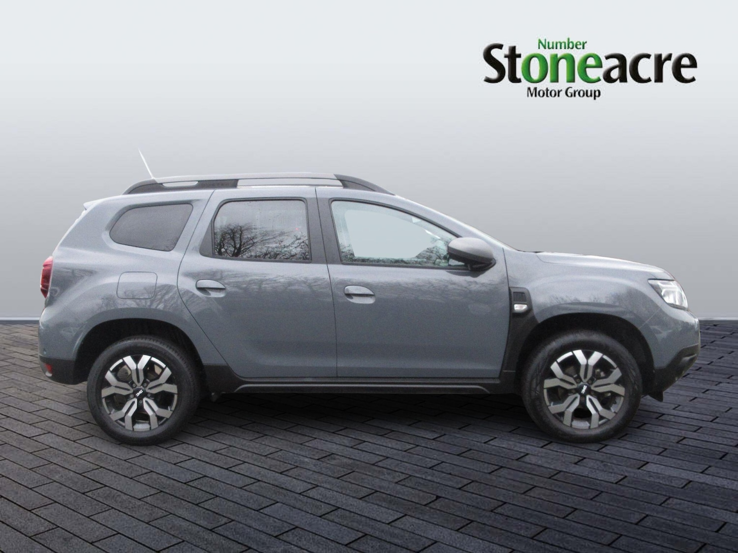 Used Dacia Duster 2023 for sale - 77537947: Photo 2