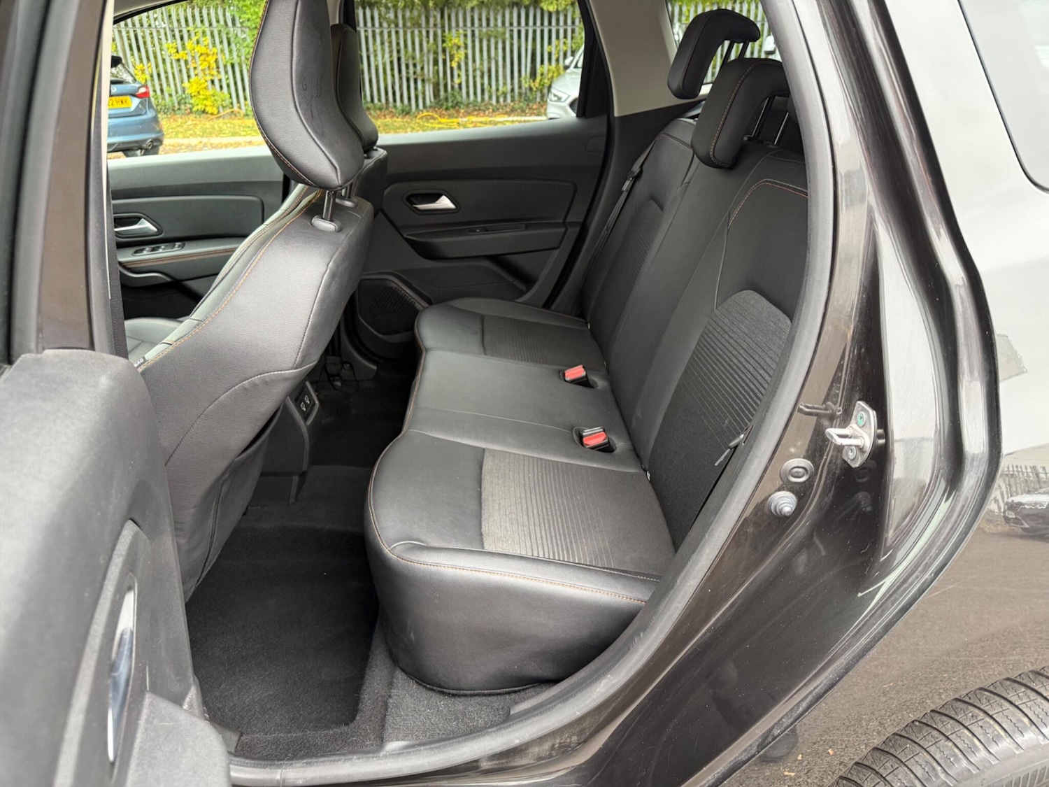 Used Dacia Duster 2023 for sale - 76388795: Photo 19