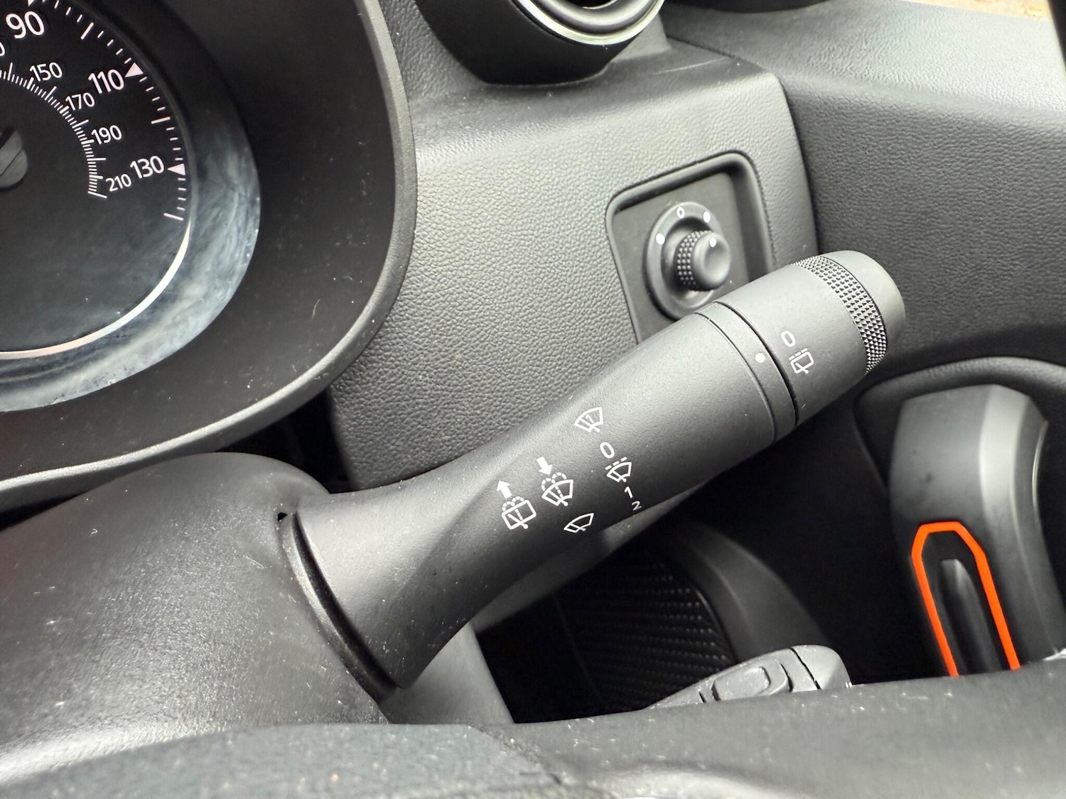 Used Dacia Duster 2023 for sale - 76388795: Photo 40