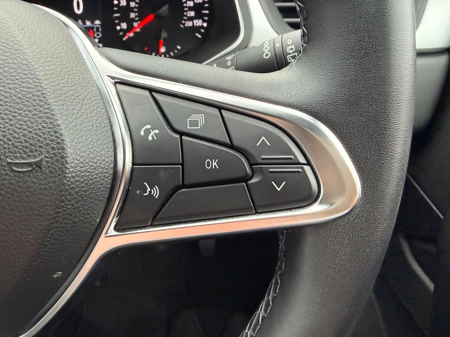 Used Renault Captur 2022 for sale - 77469044: Photo 32