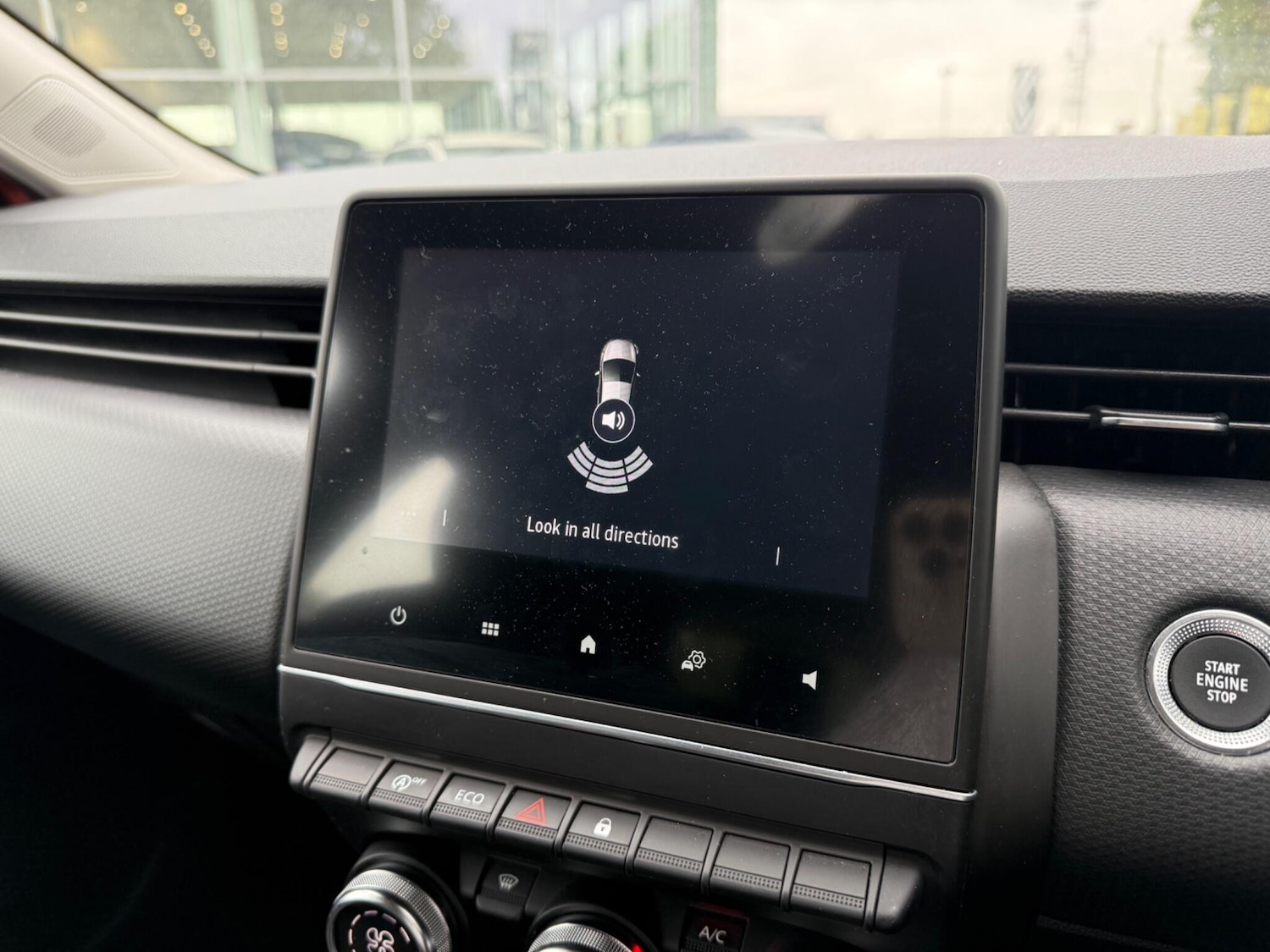 Used Renault Clio 2022 for sale - 76484438: Photo 25