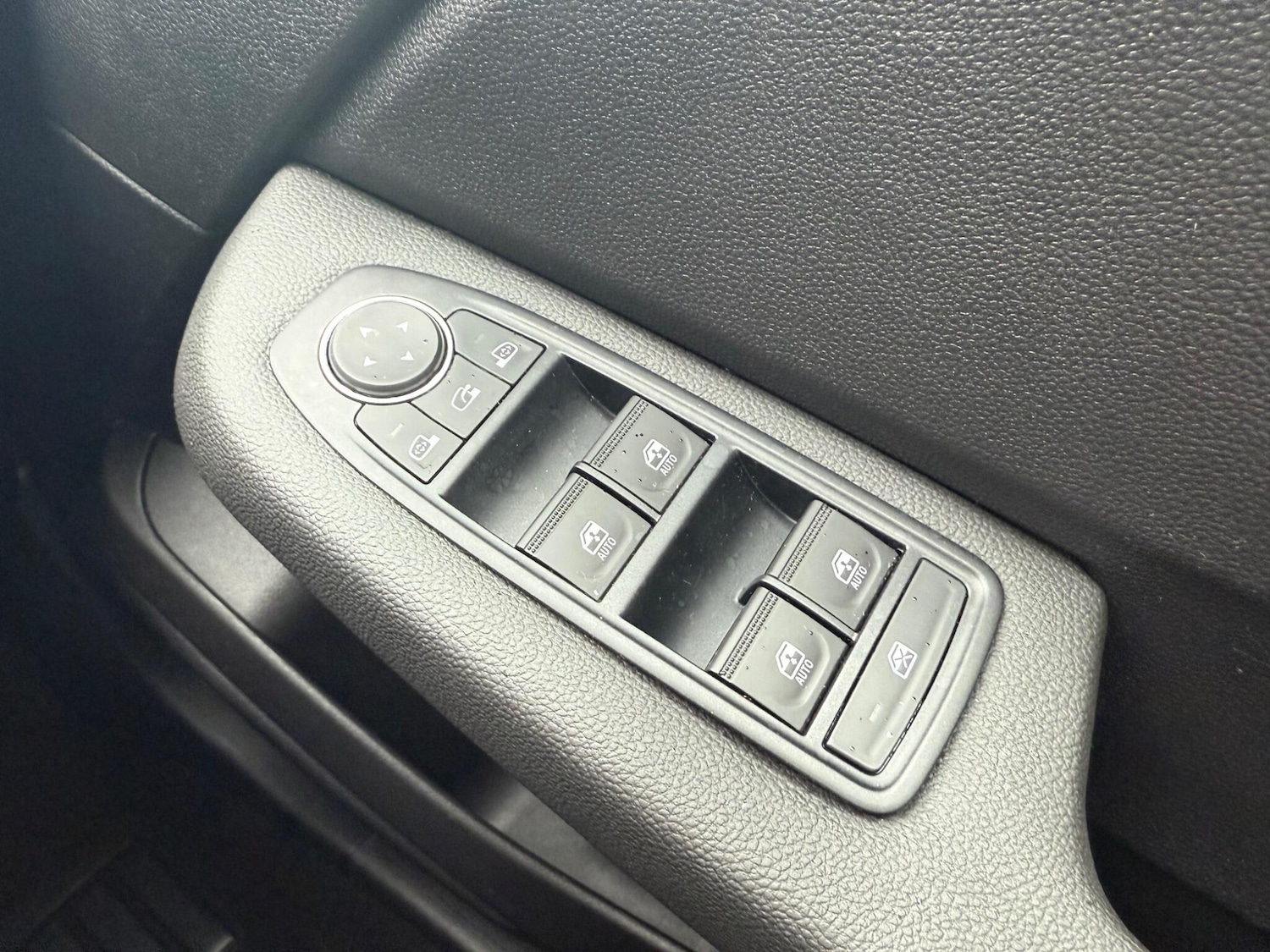 Used Renault Clio 2022 for sale - 76484438: Photo 37