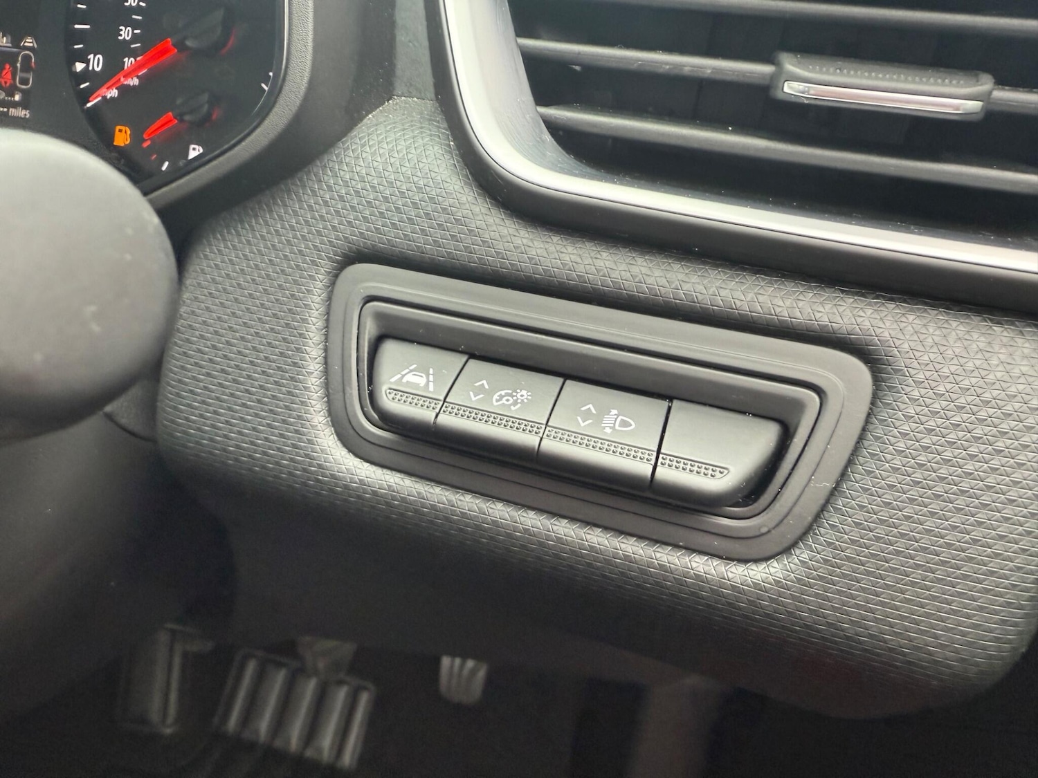 Used Renault Clio 2022 for sale - 76484438: Photo 38