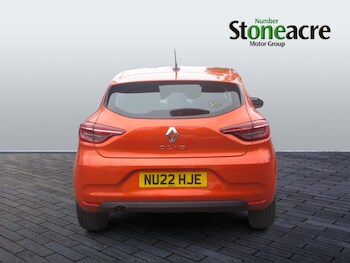 Used Renault Clio 2022 for sale - 76484438: Photo