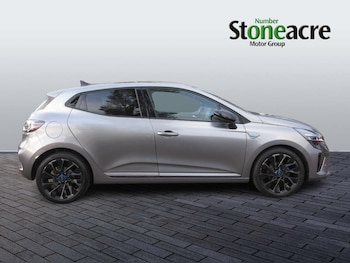 Used Renault Clio 2025 for sale - 76926941: Photo