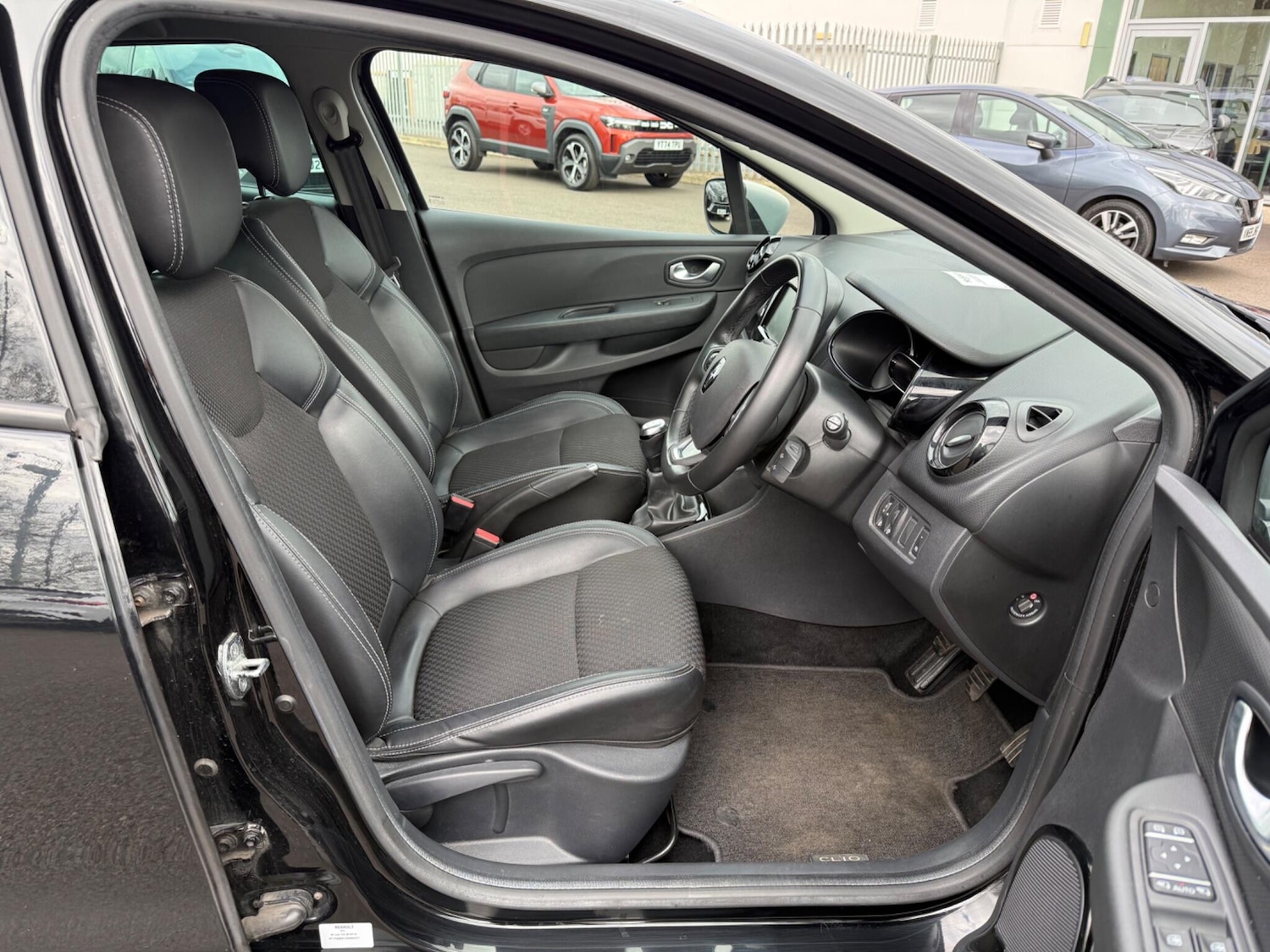 Used Renault Clio for sale - 78115858: Photo 13