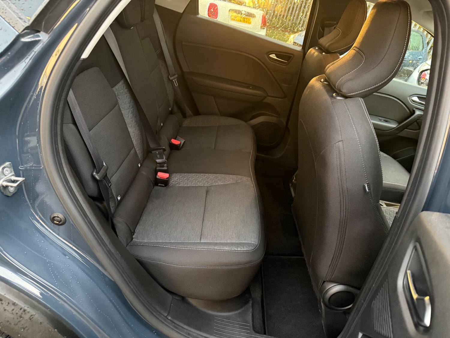 Used Renault Captur 2023 for sale - 76765439: Photo 22