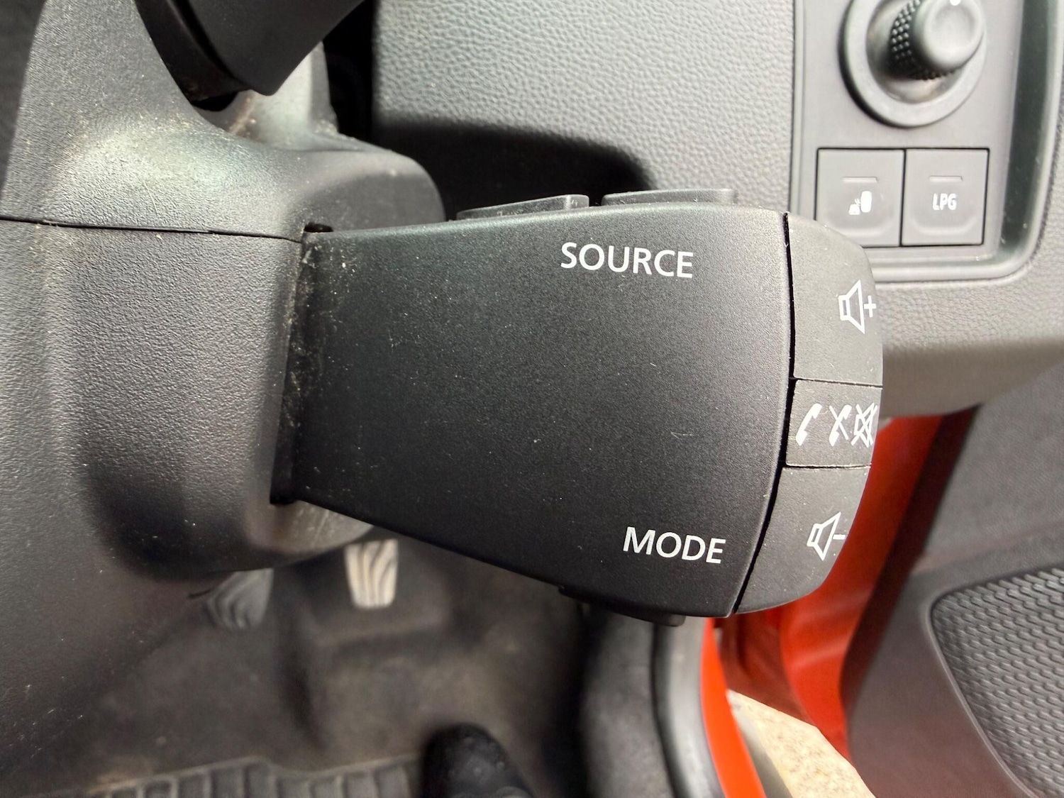 Used Dacia Duster 2022 for sale - 77710350: Photo 40