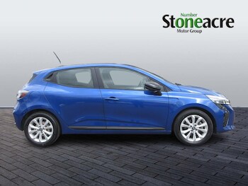 Used Renault Clio 2024 for sale - 78771407: Photo