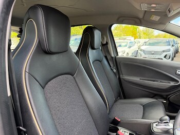 Used Renault Zoe 2023 for sale - 78585901: Photo