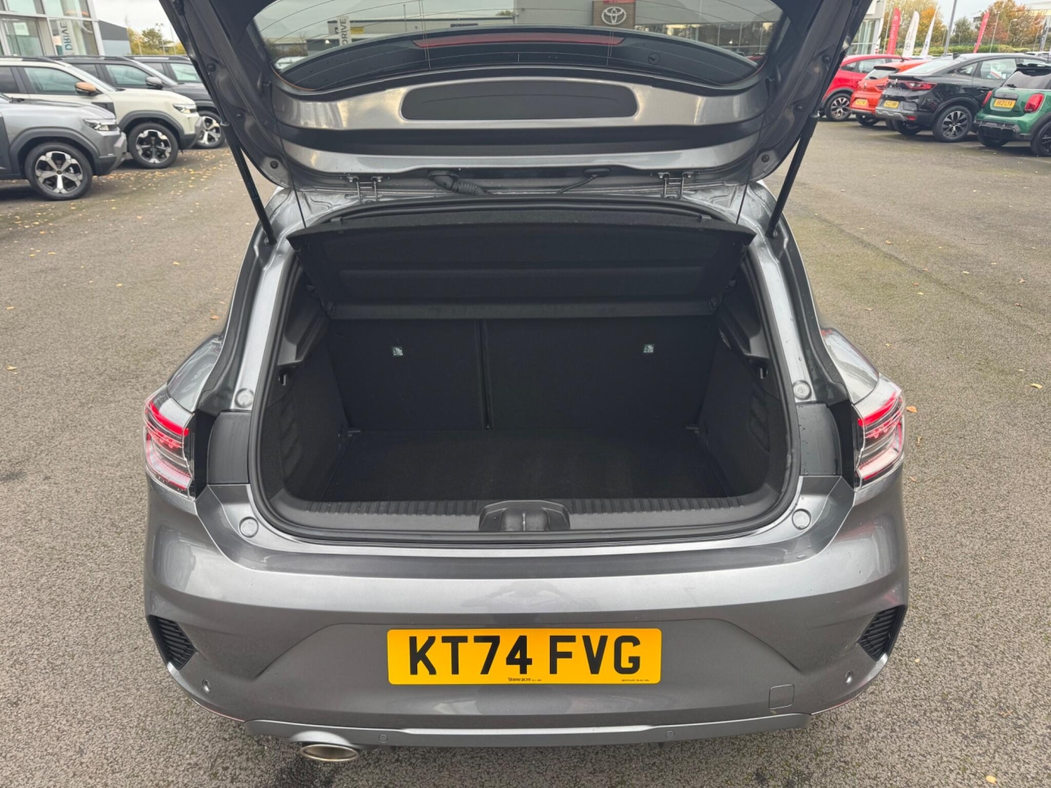 Used Renault Clio for sale - 77067044: Photo 37