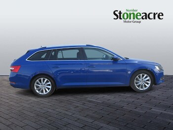 Used Skoda Superb 2018 for sale - 78447683: Photo