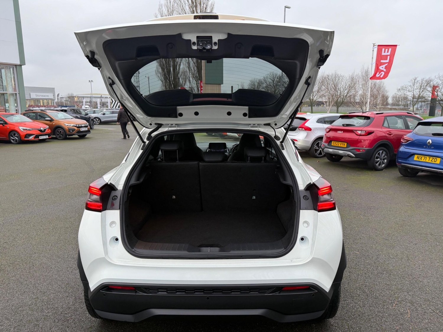 Used Nissan Juke 2023 for sale - 77191104: Photo 17