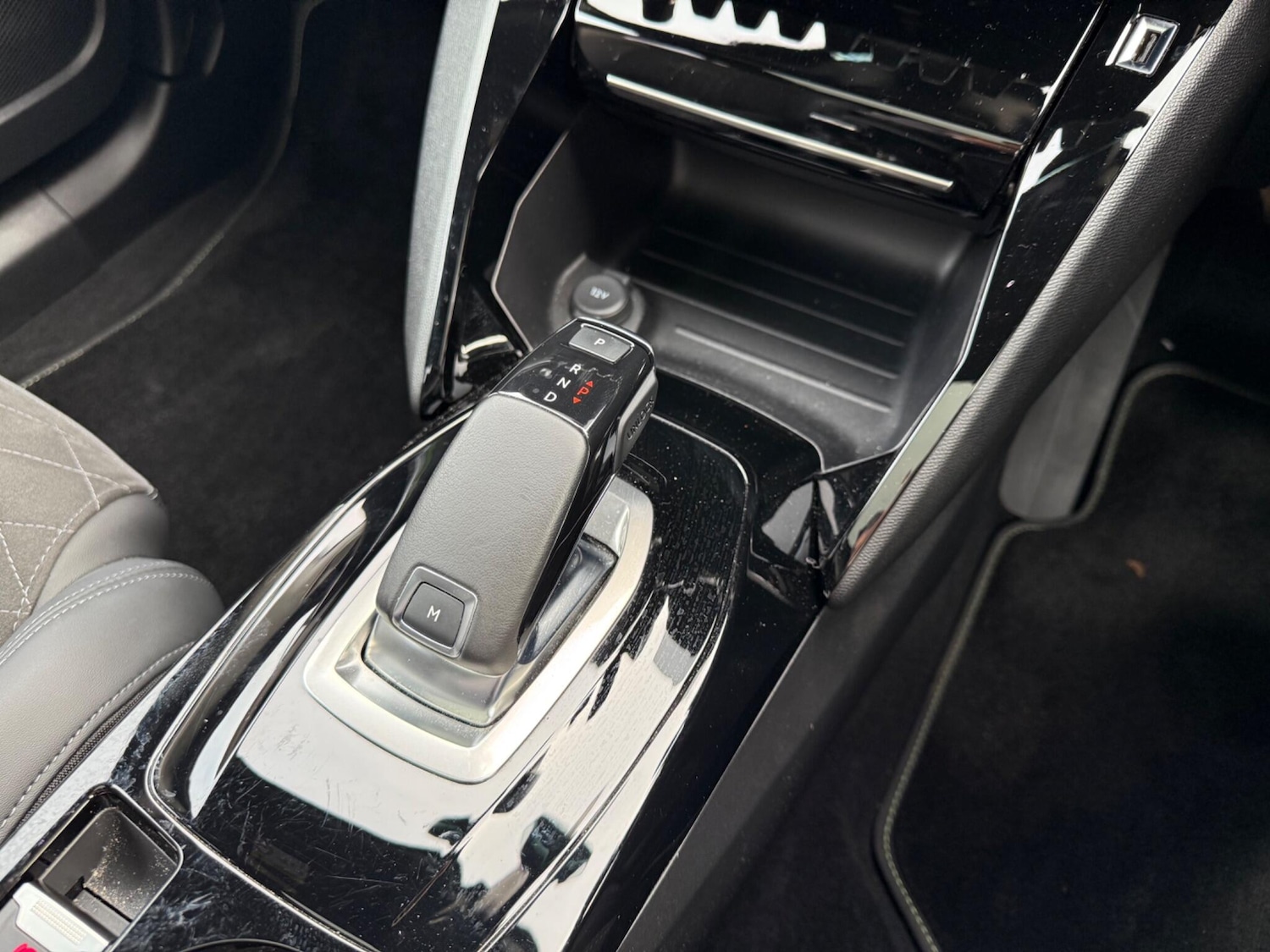 Used Peugeot 2008 2021 for sale - 77081283: Photo 38