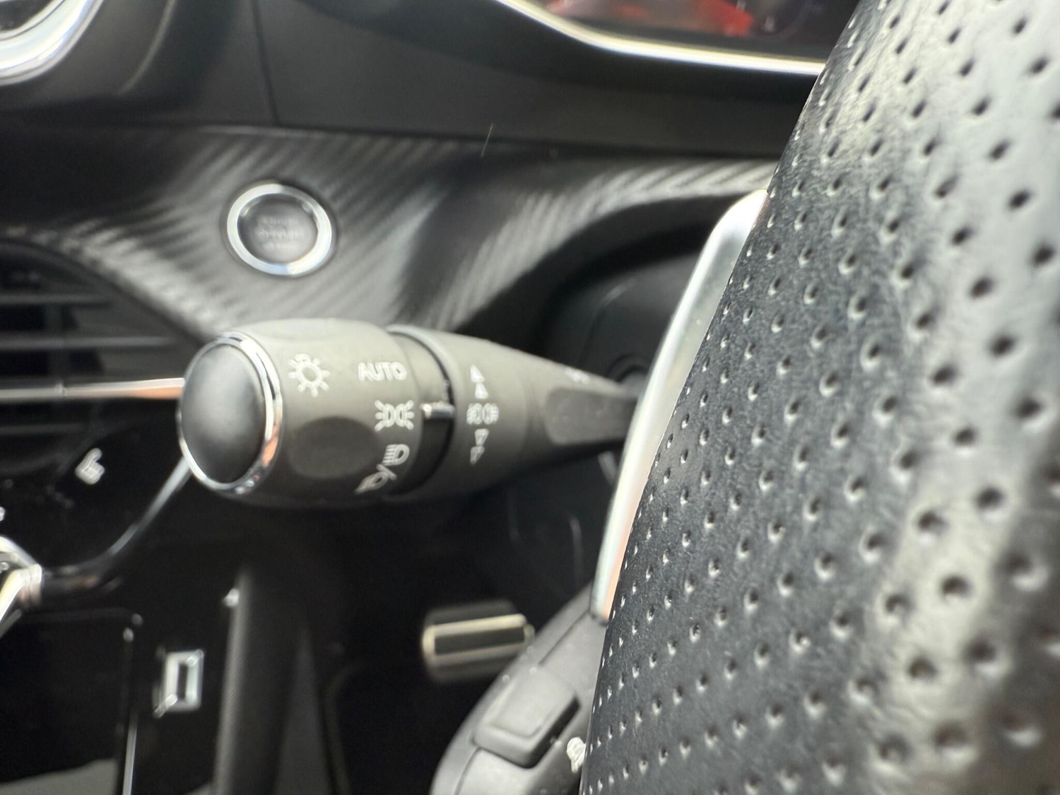 Used Peugeot 2008 2021 for sale - 77081283: Photo 39