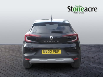 Used Renault Captur 2022 for sale - 75622601: Photo