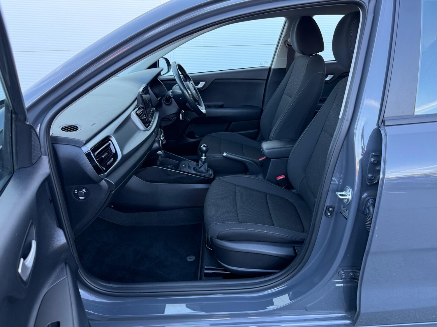 Used Kia Rio 2023 for sale - 76484313: Photo 16