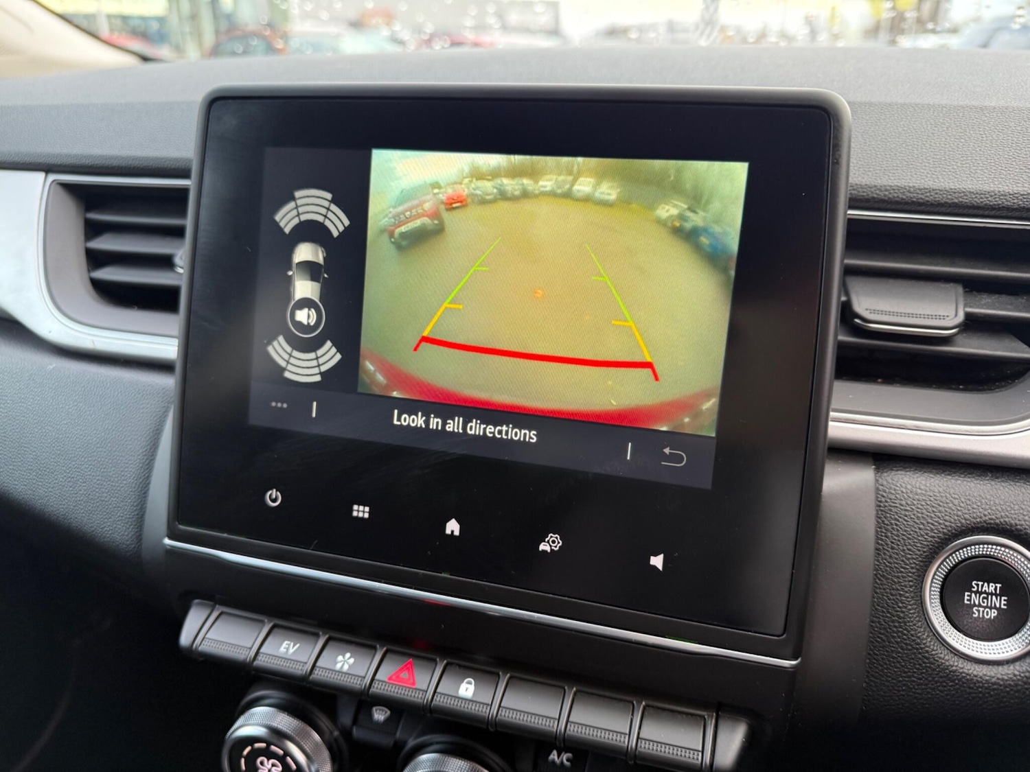 Used Renault Captur 2023 for sale - 77162945: Photo 27