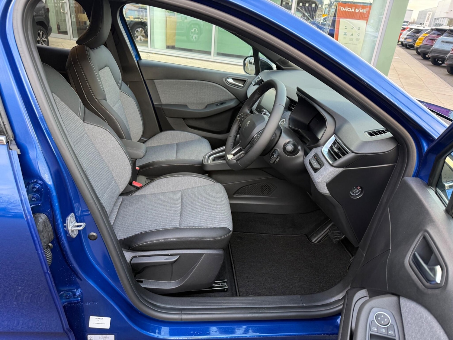 Used Renault Clio 2025 for sale - 77229622: Photo 16