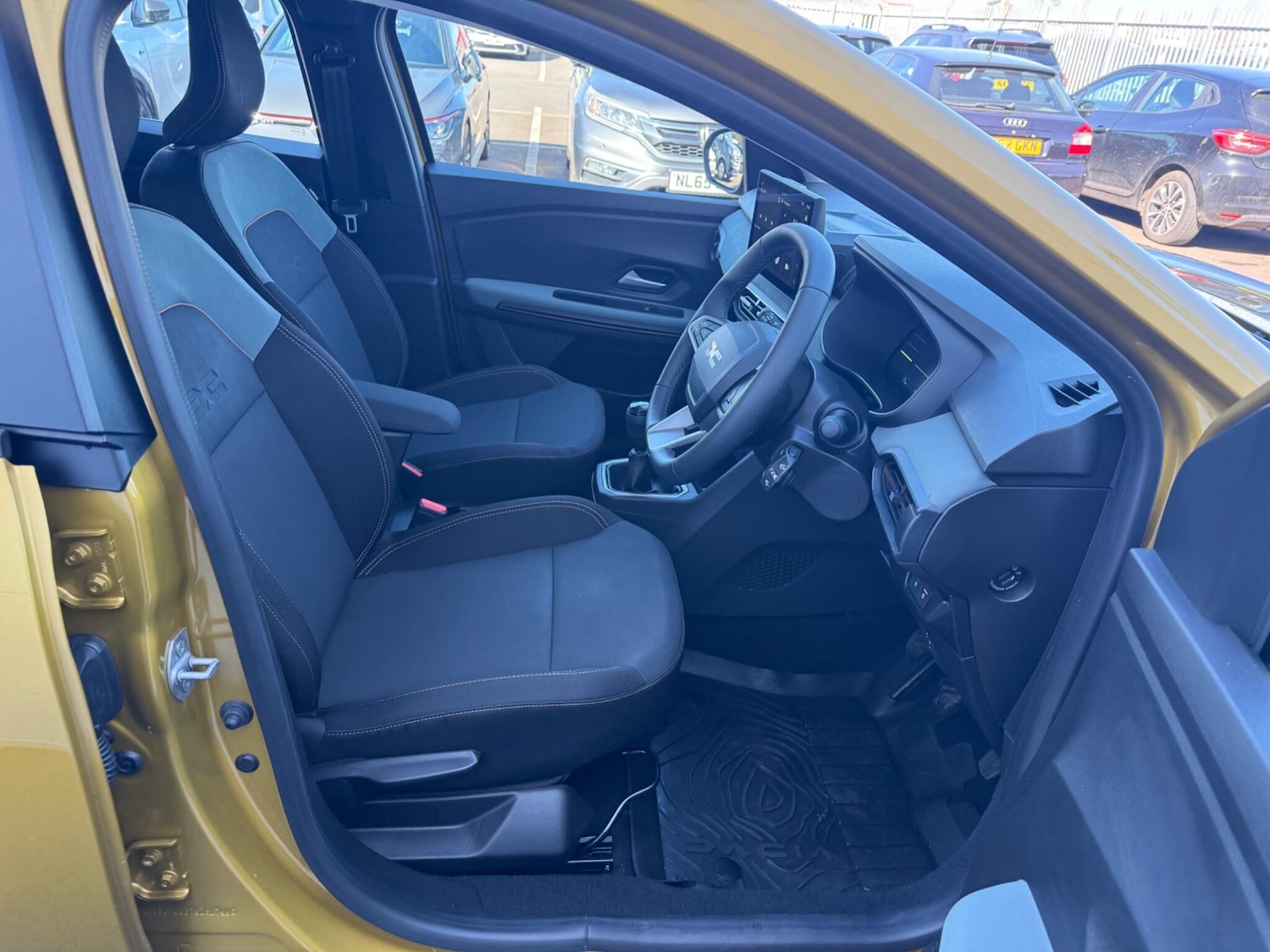 Used Dacia Sandero Stepway for sale - 78116382: Photo 11