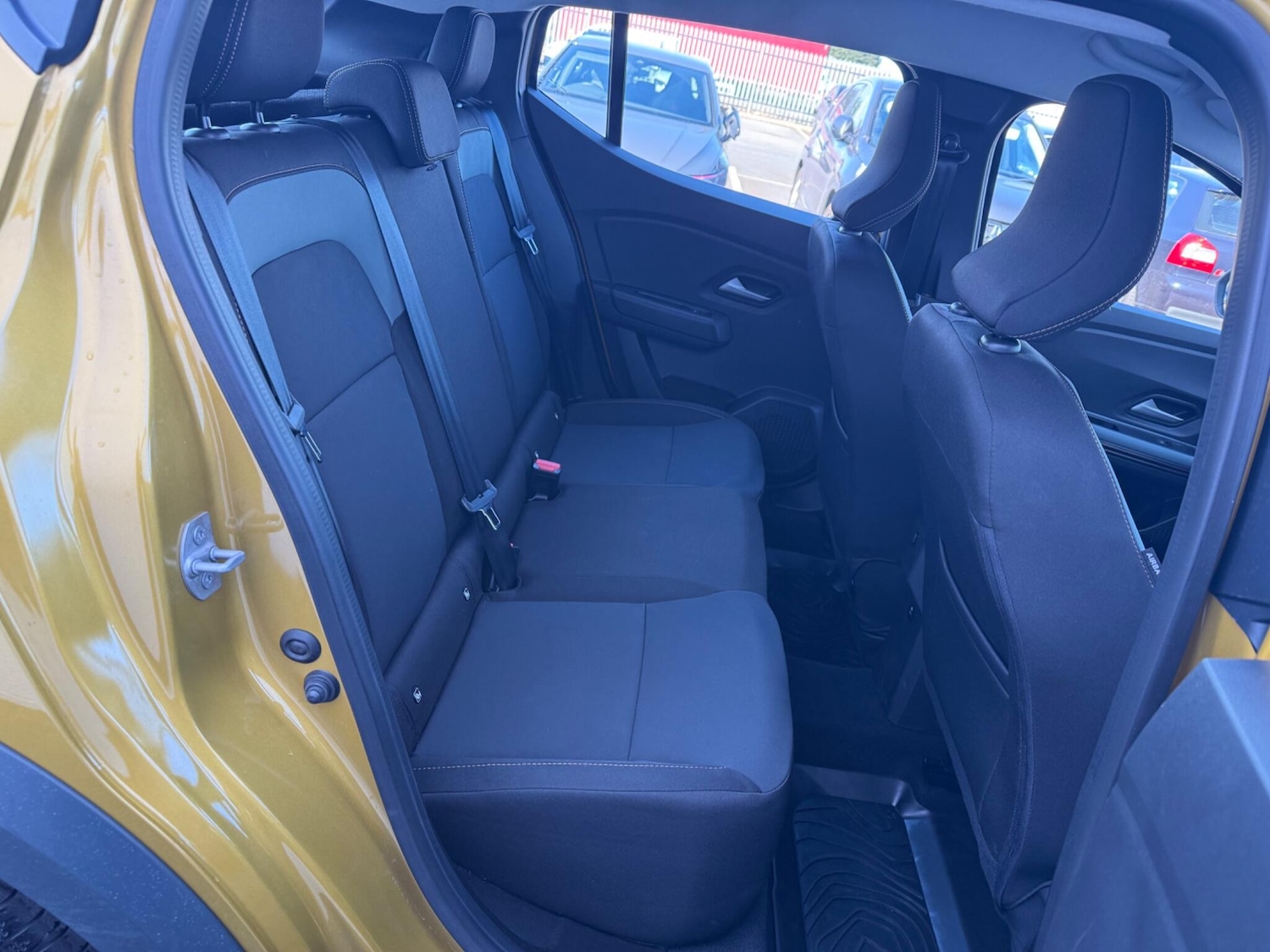 Used Dacia Sandero Stepway for sale - 78116382: Photo 13