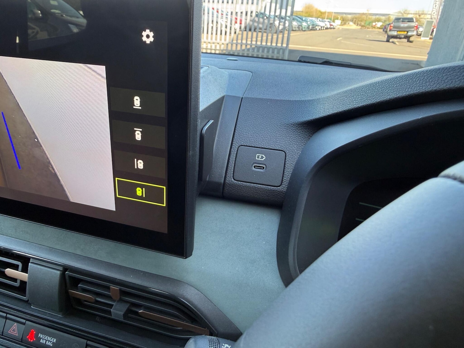 Used Dacia Sandero Stepway for sale - 78116382: Photo 35