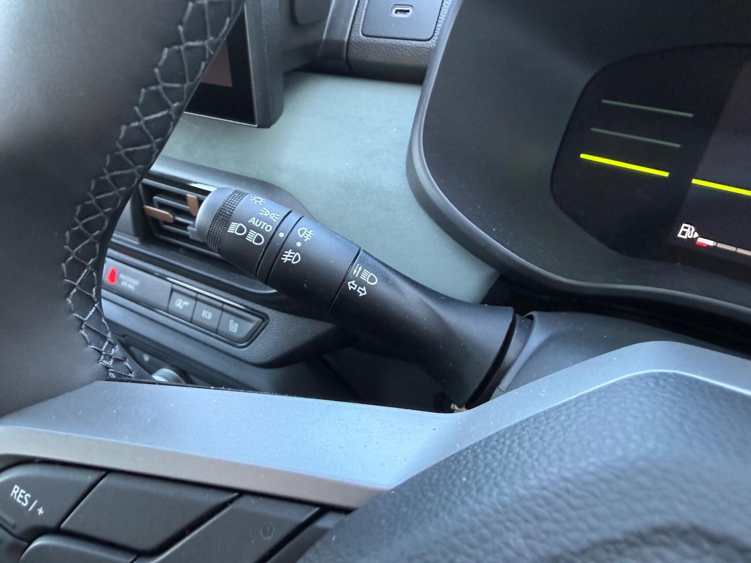 Used Dacia Sandero Stepway for sale - 78116382: Photo 37