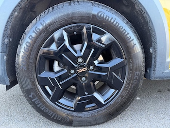 Used Dacia Sandero Stepway 2025 for sale - 78116382: Photo