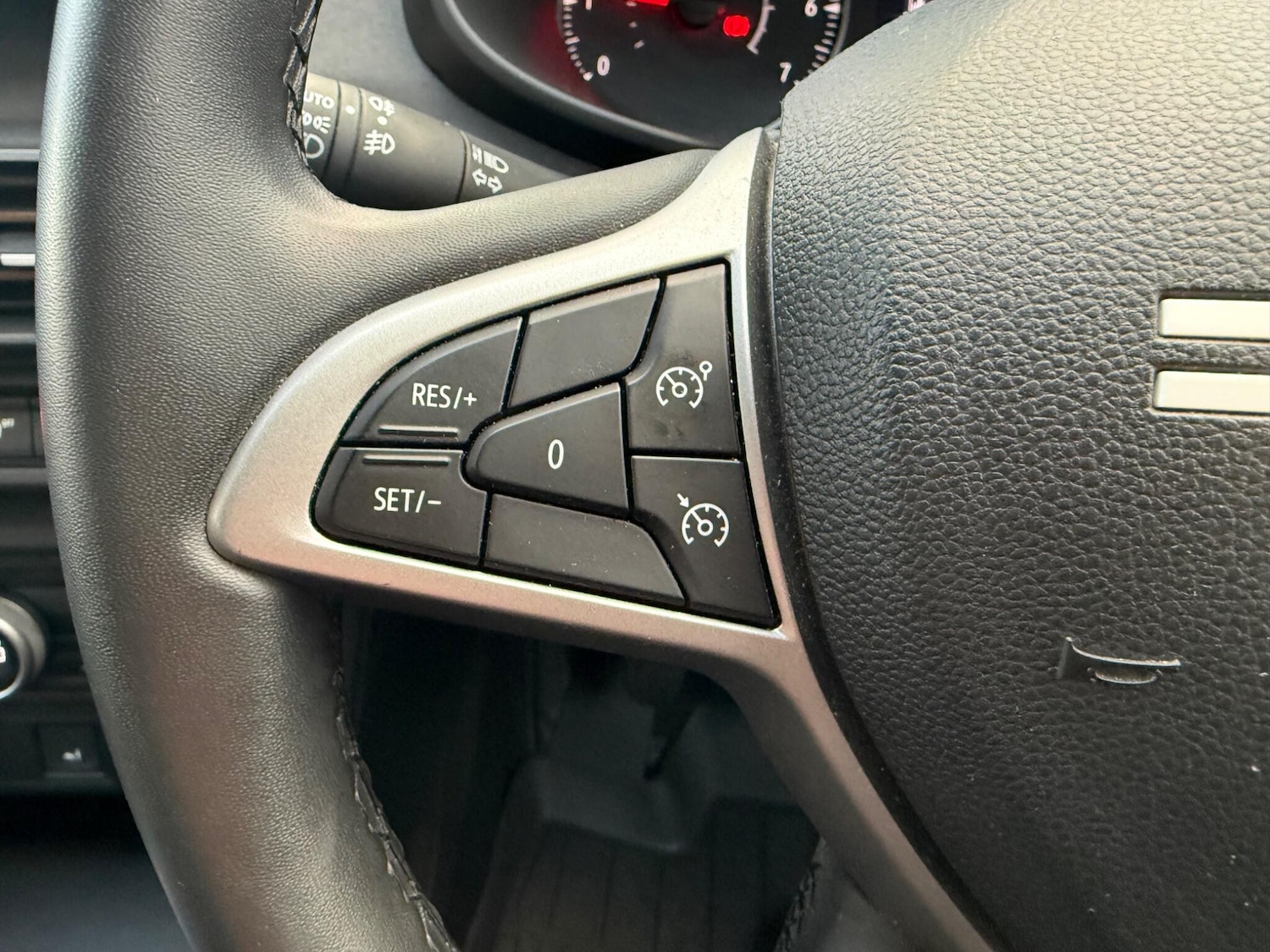 Used Dacia Sandero 2023 for sale - 77709718: Photo 32