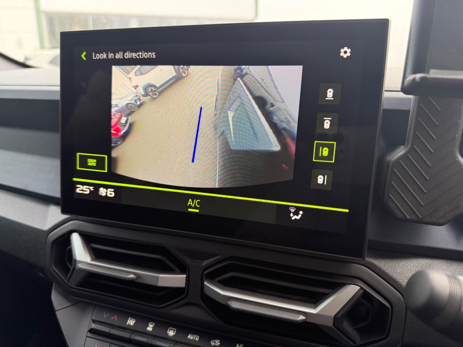 Used Dacia Duster 2026 for sale - 77358703: Photo 33