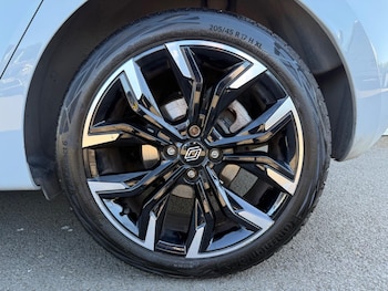 Used Renault Clio 2025 for sale - 78429574: Photo