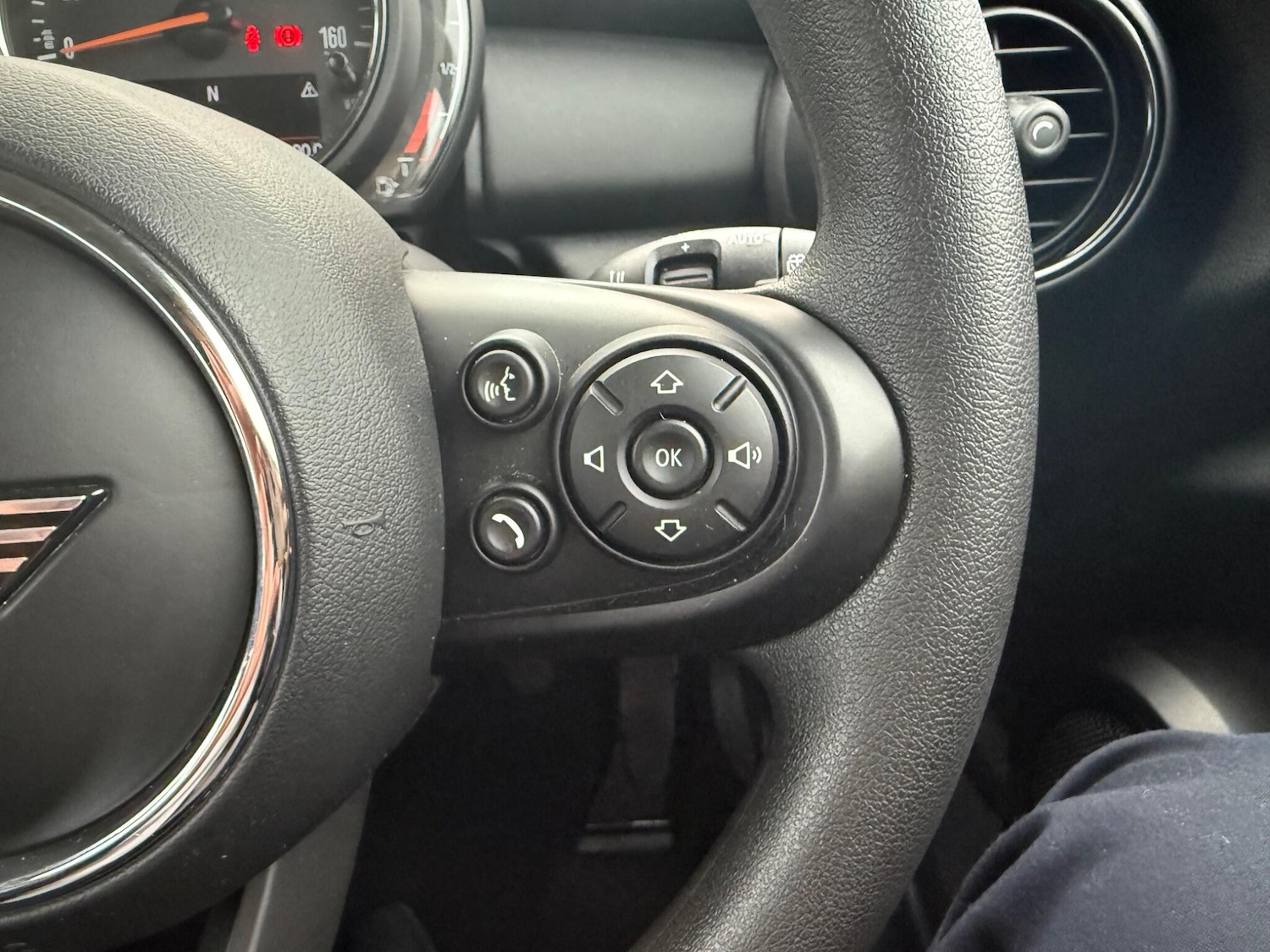 Used MINI Hatch 2020 for sale - 76457293: Photo 31