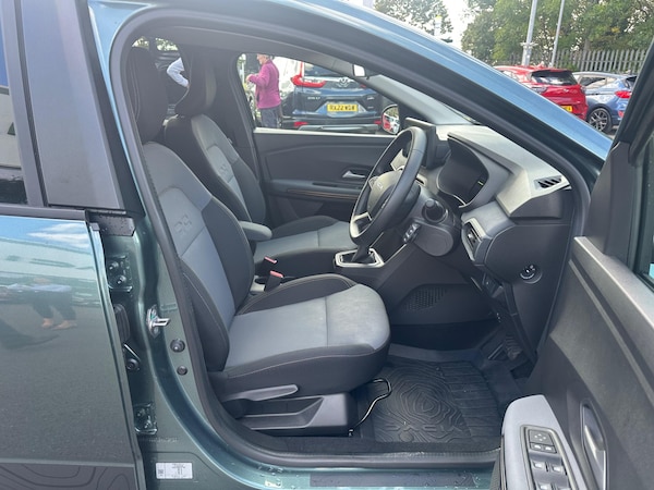 Used Dacia Jogger 2025 for sale - 76314782: Photo 15