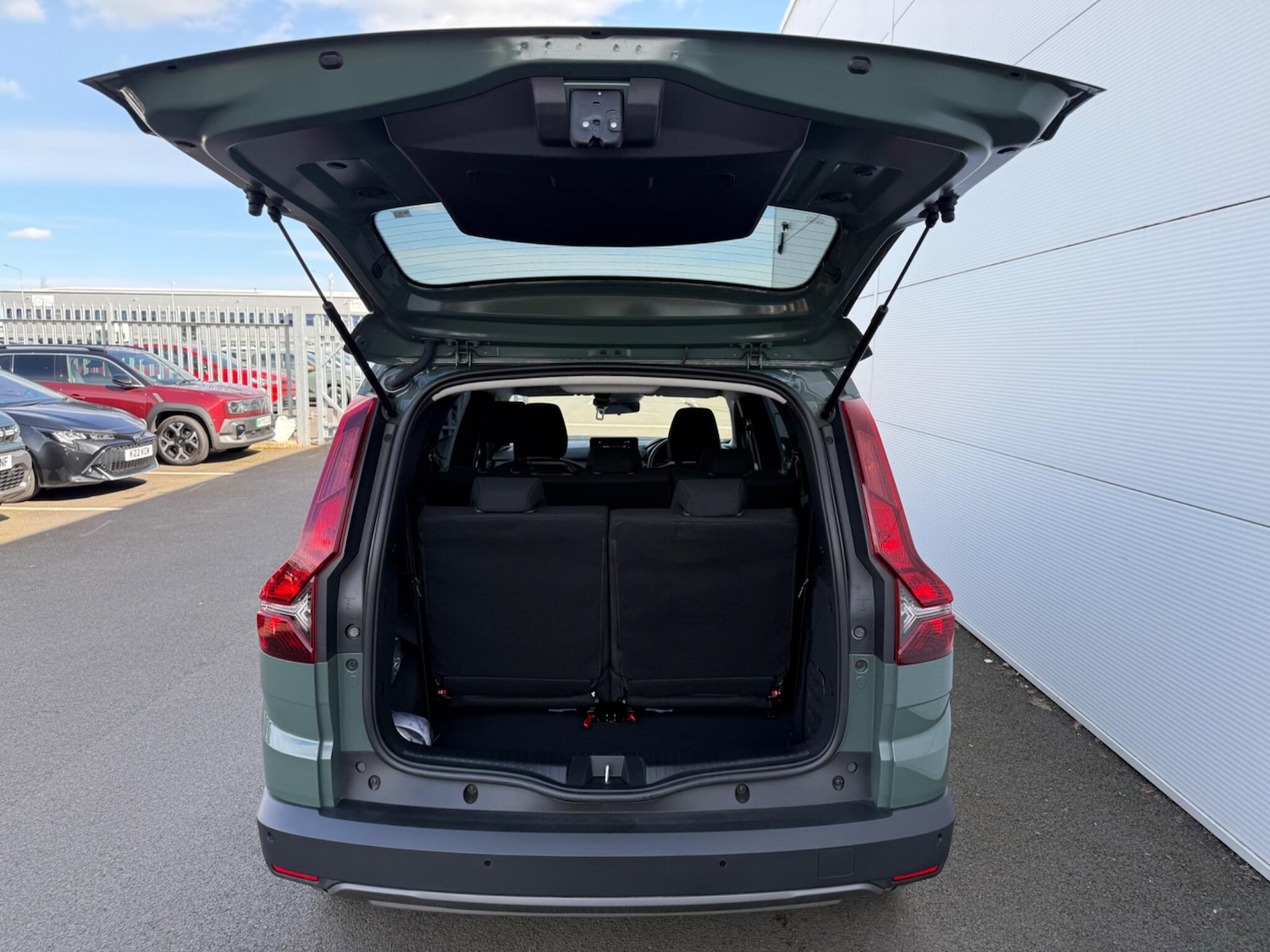 Used Dacia Jogger 2025 for sale - 78035062: Photo 17