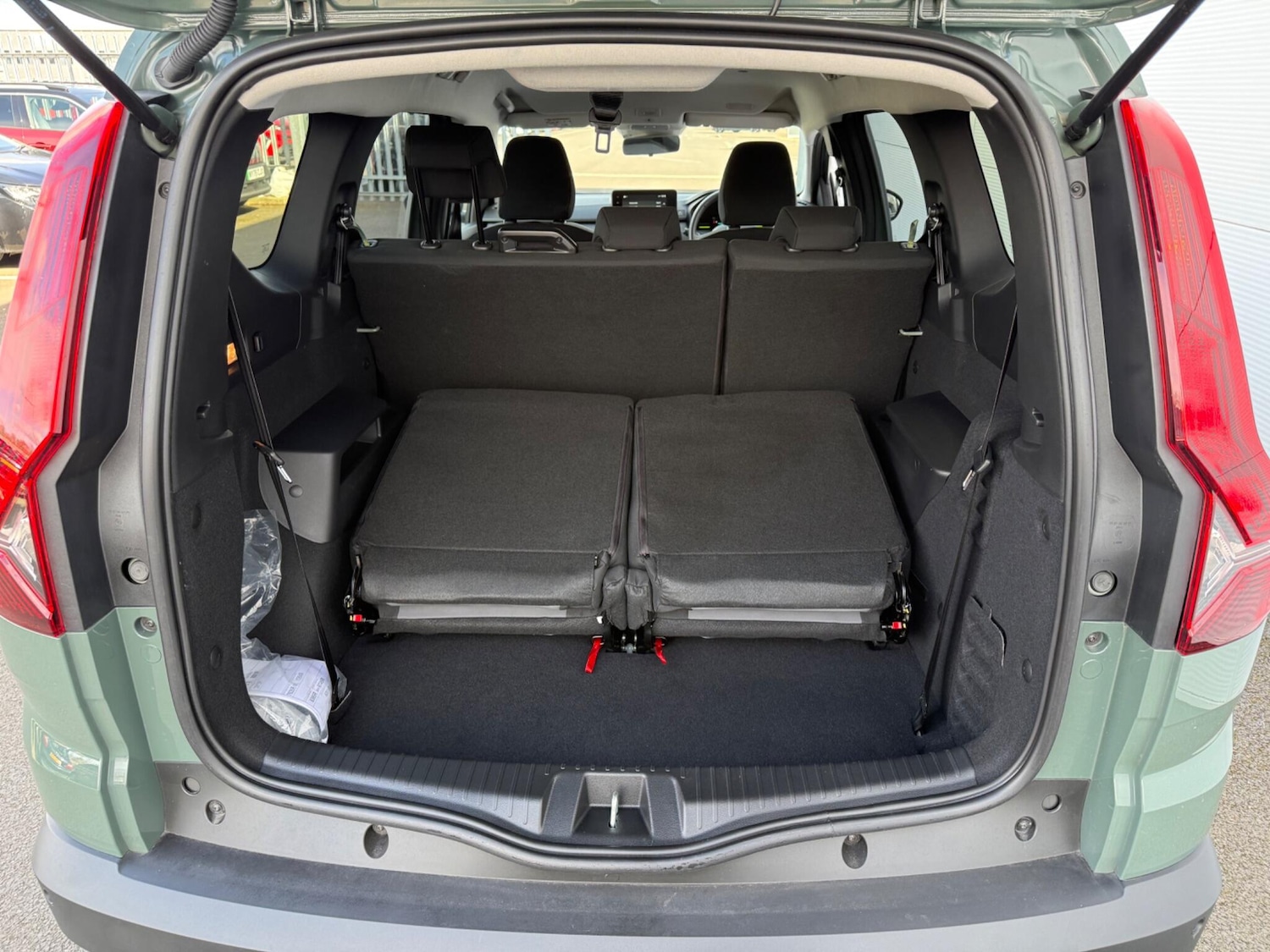 Used Dacia Jogger 2025 for sale - 78035062: Photo 18