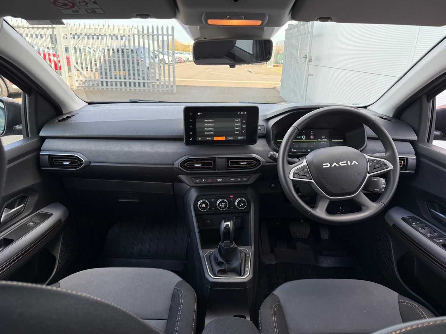 Used Dacia Jogger 2025 for sale - 78035062: Photo 23