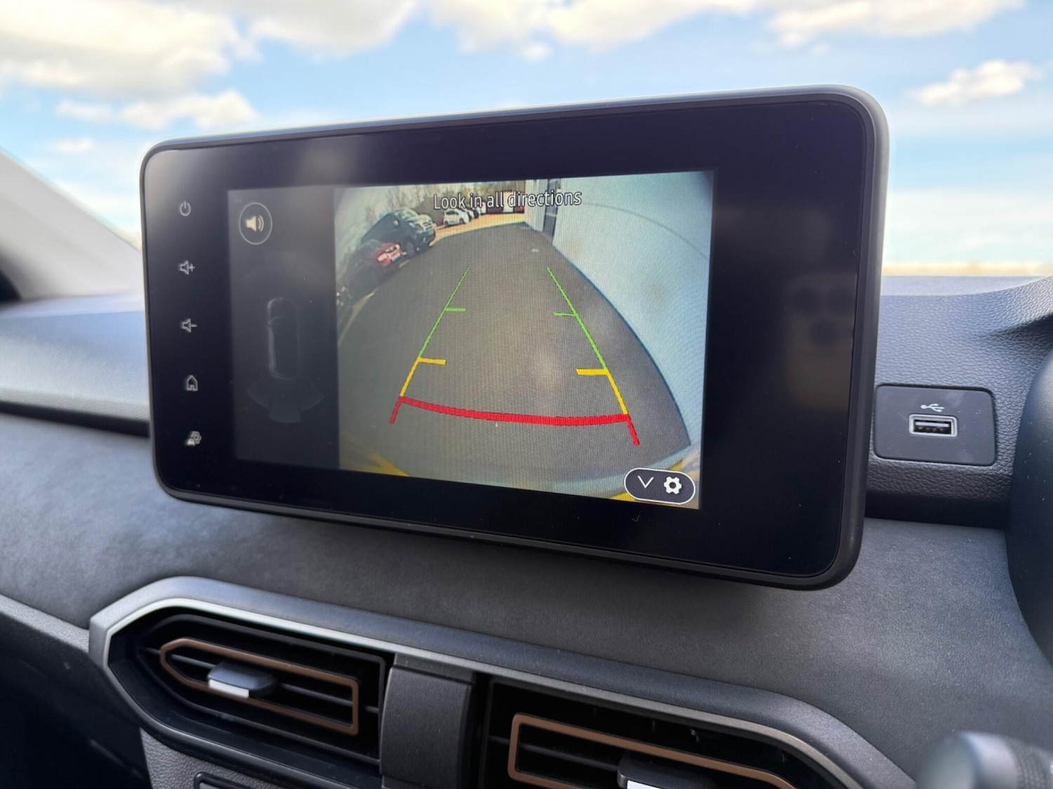 Used Dacia Jogger 2025 for sale - 78035062: Photo 34